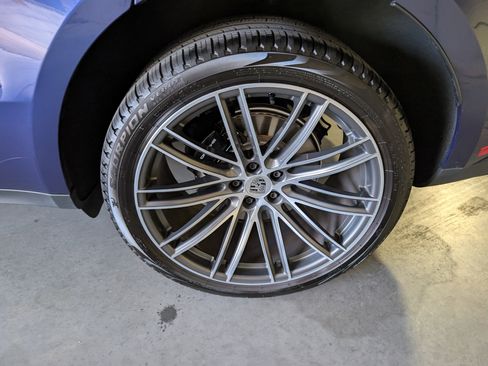 Used 2025 Porsche Macan image 15