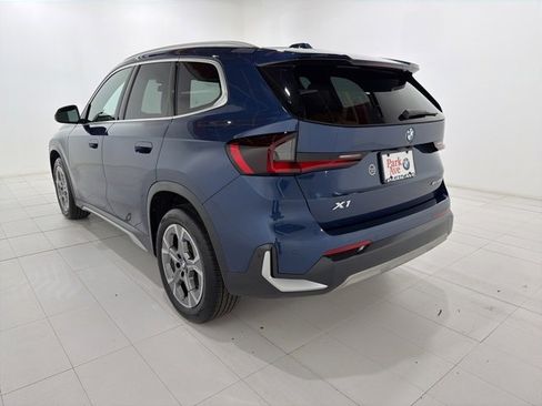 Used 2025 BMW X1 xDrive28i w/ Convenience Package image 3
