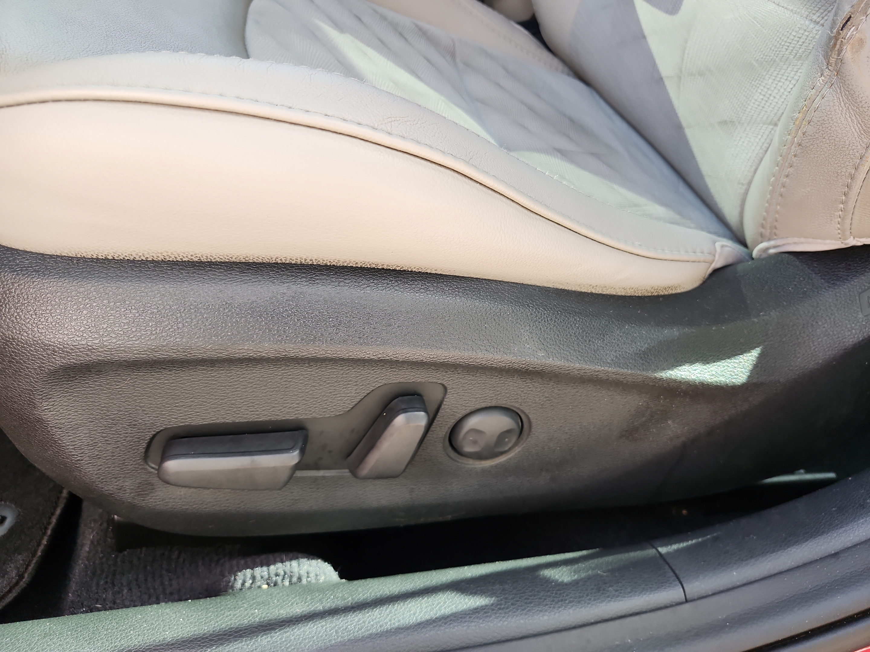 Used 2016 Hyundai Sonata Sport w/ Option Group 1V FWD image 15