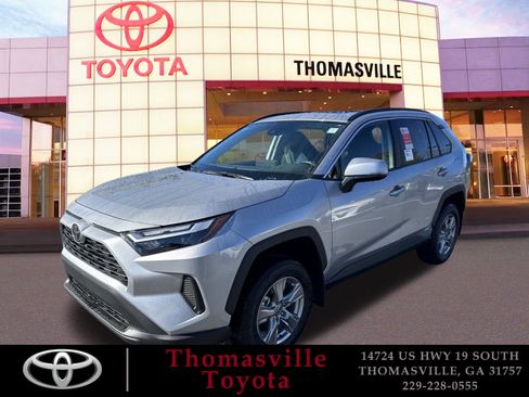 New 2025 Toyota RAV4 XLE w/ Convenience Package AWD/4WD image 1