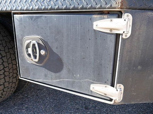 Used 2017 Ford F350 XLT image 45