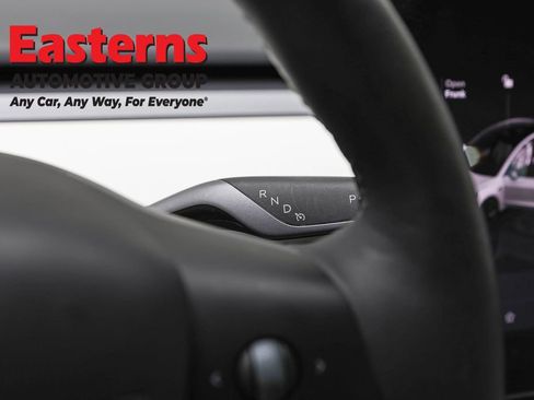 Used 2023 Tesla Model 3 Standard Range RWD image 12