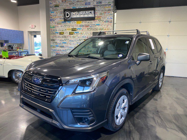 Used 2022 Subaru Forester AWD/4WD image 3