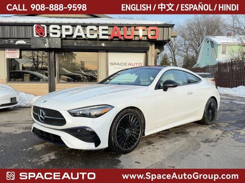 Used 2024 Mercedes-Benz CLE 300 CLE 300 4matic Coupe 2D image 1