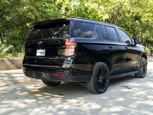 Used 2024 Chevrolet Tahoe RST w/ Luxury Package AWD/4WD image 9