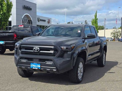 Used 2024 Toyota Tacoma SR5 AWD/4WD image 1