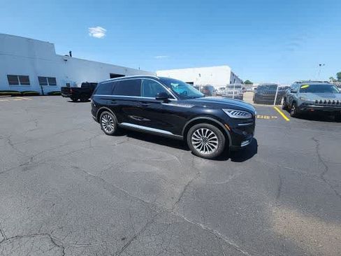 Used 2021 Lincoln Aviator Reserve w/ Equipment Group 201A AWD/4WD image 10