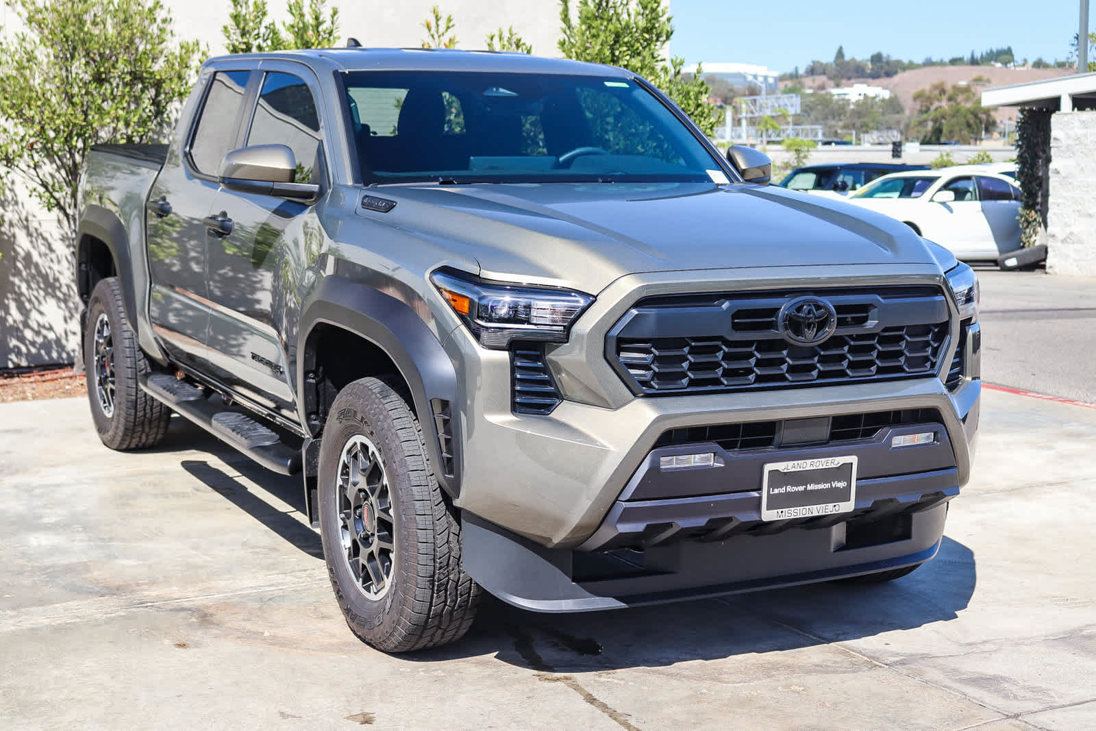 Used 2026 Toyota Tacoma TRD Off-Road AWD/4WD image 3