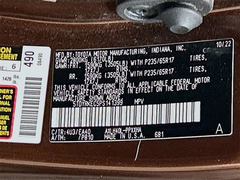 Used 2023 Toyota Sienna XLE image 31