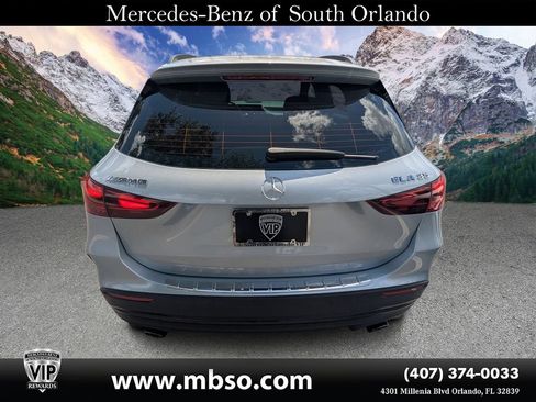 Used 2026 Mercedes-Benz GLA 35 AMG 4MATIC image 18