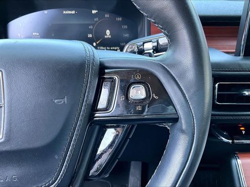 Used 2024 Lincoln Aviator Reserve AWD/4WD image 48