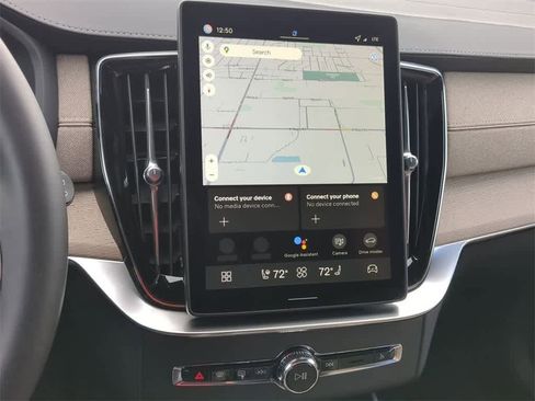 New 2026 Volvo XC90 B6 Plus w/ Protection Package Premier image 26