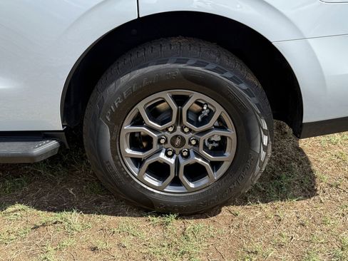 Certified 2025 Ford Expedition Active RWD image 37