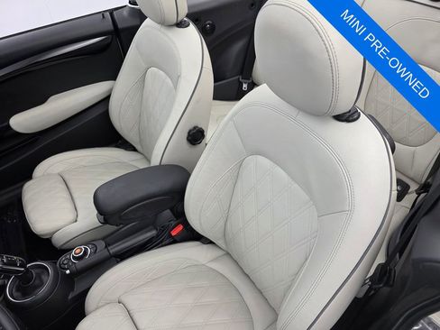 Used 2020 MINI Cooper Convertible FWD image 11