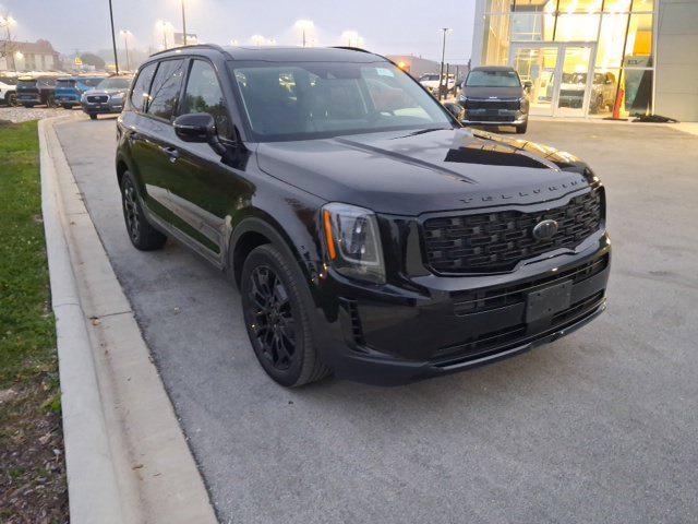 Certified 2021 Kia Telluride EX w/ EX Premium Package AWD/4WD image 2
