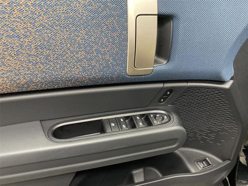 Certified 2025 MINI Cooper Countryman S w/ Comfort Package Max image 19