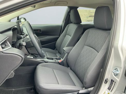 New 2026 Toyota Corolla LE image 10
