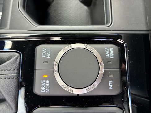 New 2026 Toyota Tundra SR5 AWD/4WD image 37