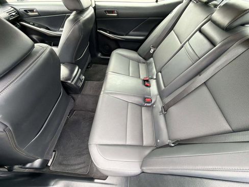 Used 2020 Lexus IS 300 w/ Accessory Package 2 image 4