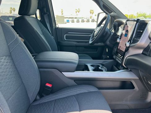 New 2026 RAM 3500 Big Horn AWD/4WD image 14