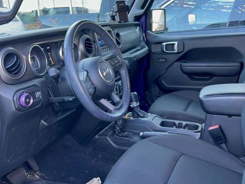 Used 2023 Jeep Wrangler Sport image 26