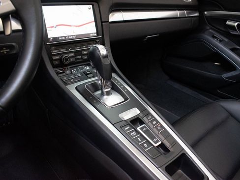 Used 2015 Porsche Boxster GTS image 24