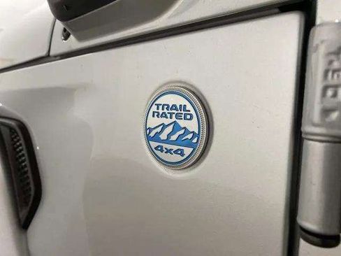 Used 2023 Jeep Wrangler Unlimited Sahara w/ Dual Top Group image 84