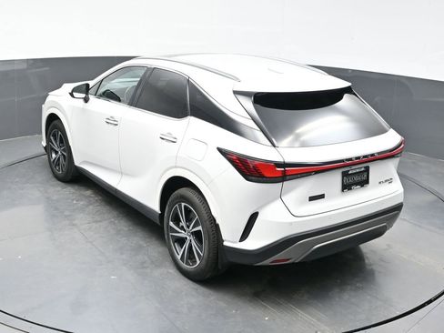 Used 2023 Lexus RX 350h w/ Cold Area Package AWD/4WD image 33