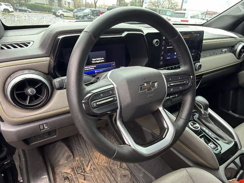 Certified 2024 Chevrolet Colorado ZR2 w/ ZR2 Bison Edition image 10