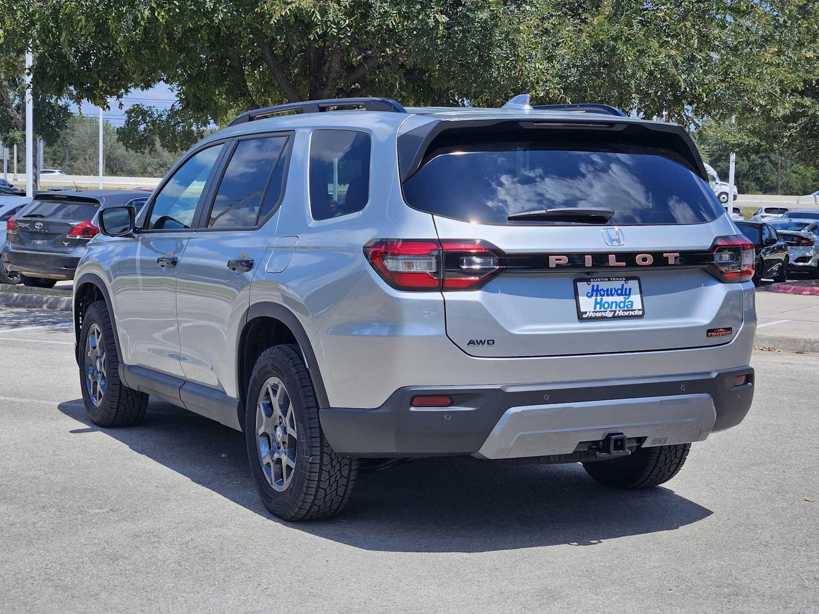 New 2026 Honda Pilot TrailSport image 5
