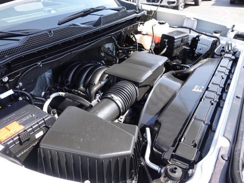 Used 2025 Chevrolet Silverado 2500 Custom w/ Custom Convenience Package AWD/4WD image 58