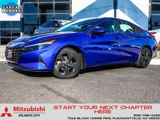 Used 2023 Hyundai Elantra SEL video 1