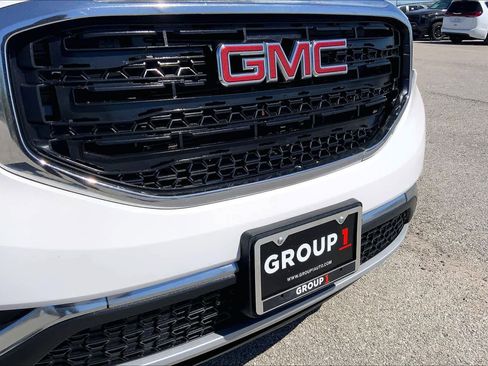 Used 2019 GMC Acadia SLT image 29