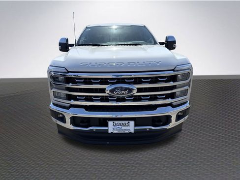 New 2025 Ford F250 Lariat w/ Lariat Ultimate Package image 2