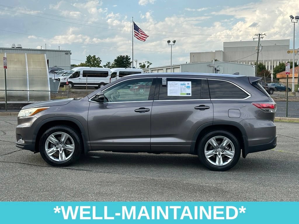 Used 2014 Toyota Highlander Limited Platinum AWD/4WD image 4
