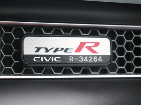Used 2025 Honda Civic Type R image 8