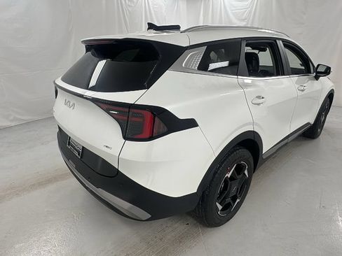 New 2026 Kia Sportage EX AWD/4WD image 3