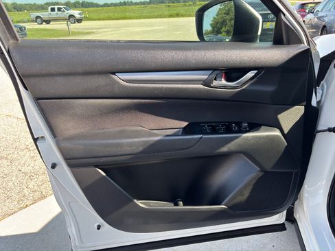 Used 2019 MAZDA CX-5 Sport FWD image 20