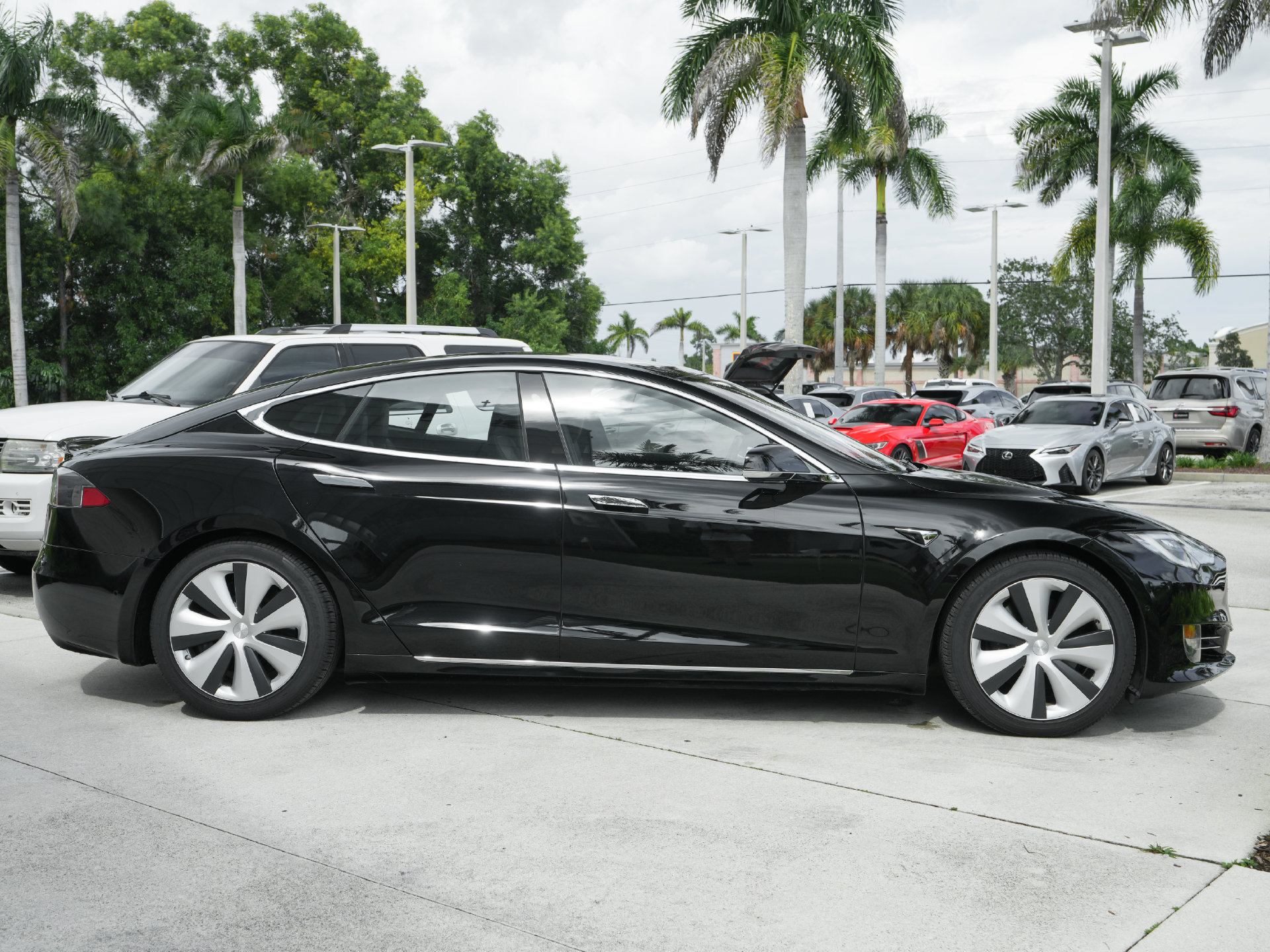 Used 2021 Tesla Model S Long Range AWD/4WD image 16