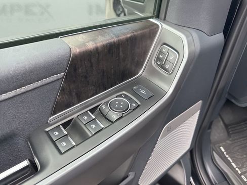 Used 2024 Ford F250 Lariat w/ Lariat Ultimate Package image 29