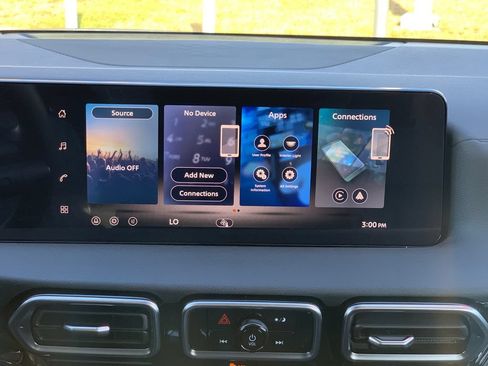 New 2026 Nissan Sentra SV w/ SV Convenience Package FWD image 12