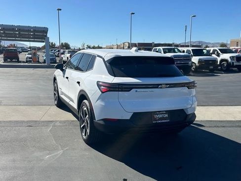 New 2026 Chevrolet Equinox EV LT w/ Comfort Package image 26