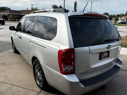 Used 2012 Kia Sedona EX w/ Luxury Pkg FWD image 6