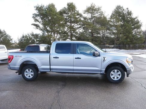 Used 2022 Ford F150 XLT w/ Trailer Tow Package image 4