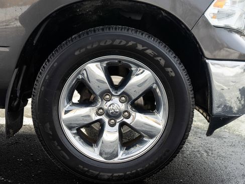 Used 2018 RAM 1500 Big Horn image 9