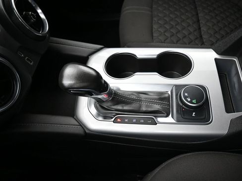 Used 2020 Chevrolet Blazer LT image 21