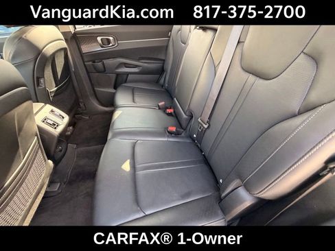 Certified 2025 Kia Sorento S image 23