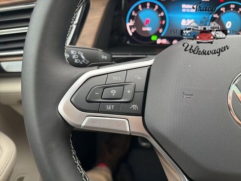 New 2026 Volkswagen Atlas SE image 15