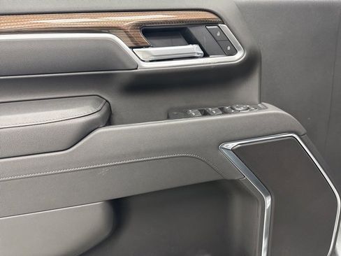 New 2026 Chevrolet Silverado 2500 LT w/ Trail Boss Package image 9