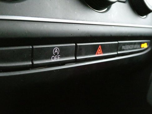 Used 2019 Volkswagen Atlas SE image 15